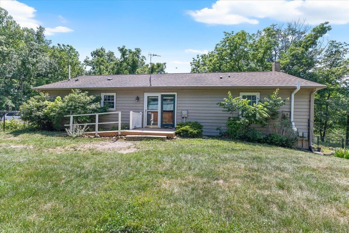 6415 Catawba Creek RD - Photo 33