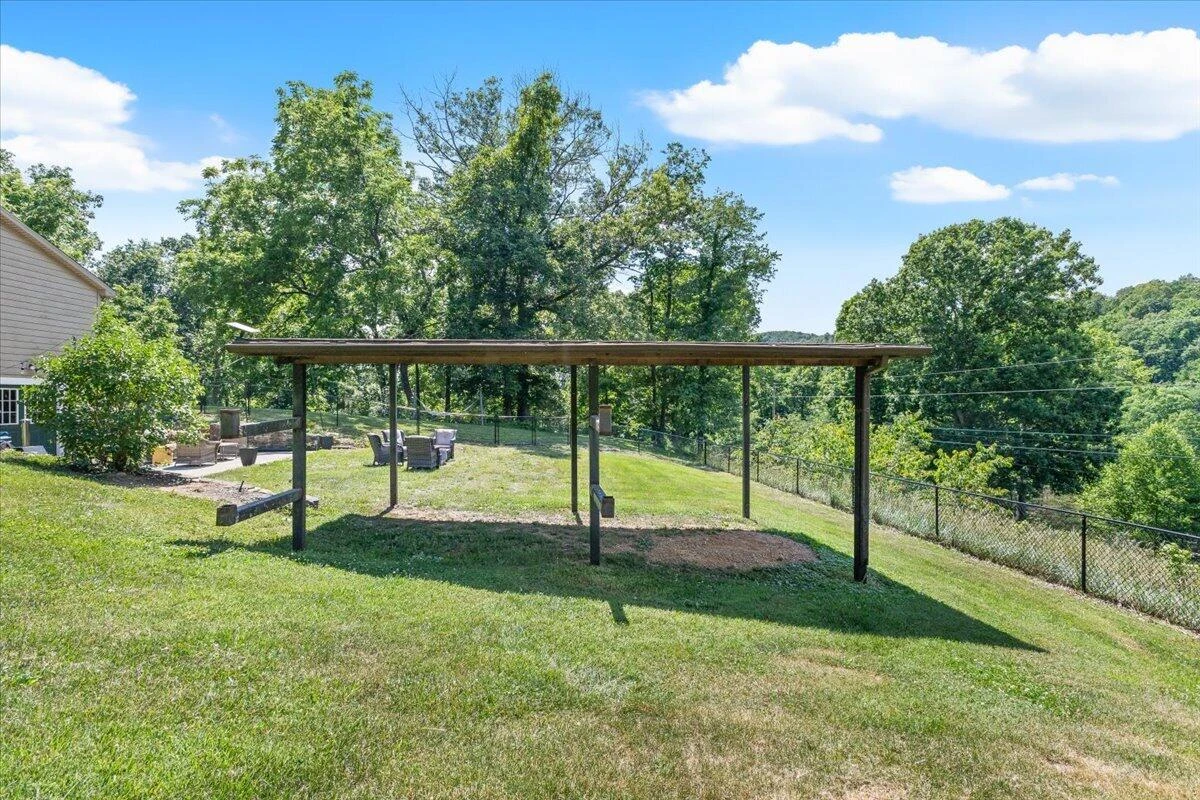 6415 Catawba Creek RD - Photo 41