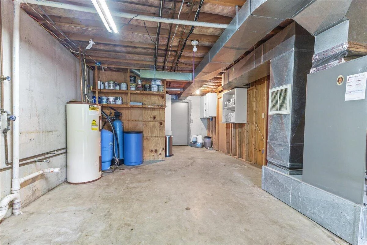 6415 Catawba Creek RD - Photo 45