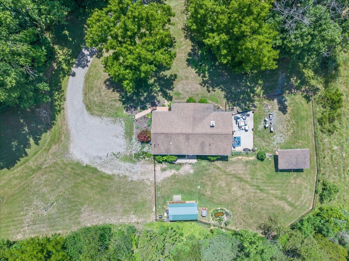 6415 Catawba Creek RD - Photo 50