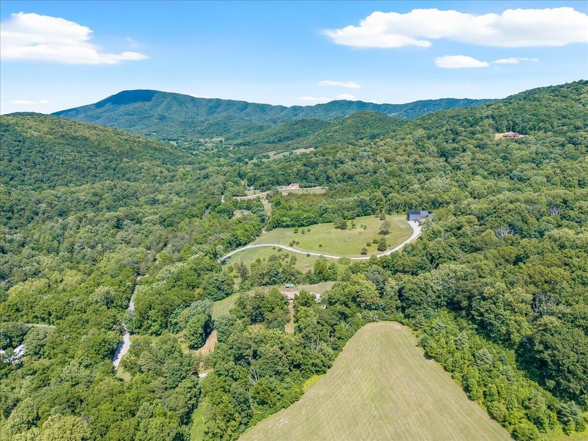 6415 Catawba Creek RD - Photo 56