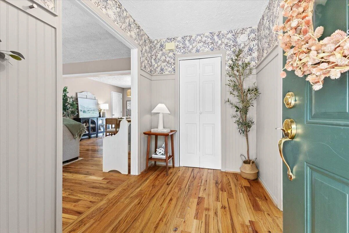 6415 Catawba Creek RD - Photo 9