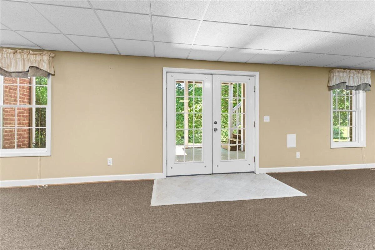 316 Polar LN - Photo 35