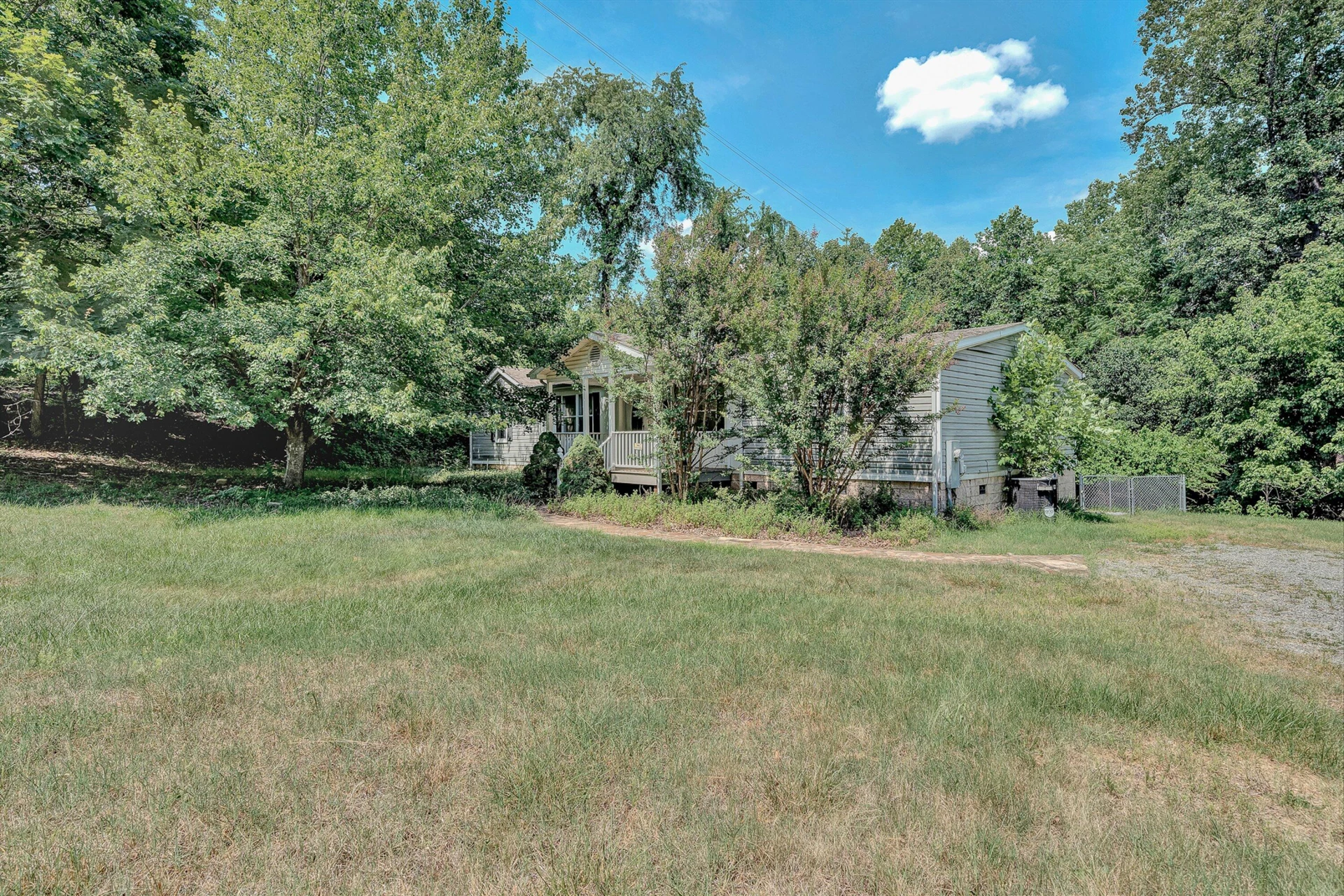 2316 Ridge RD - Photo 2