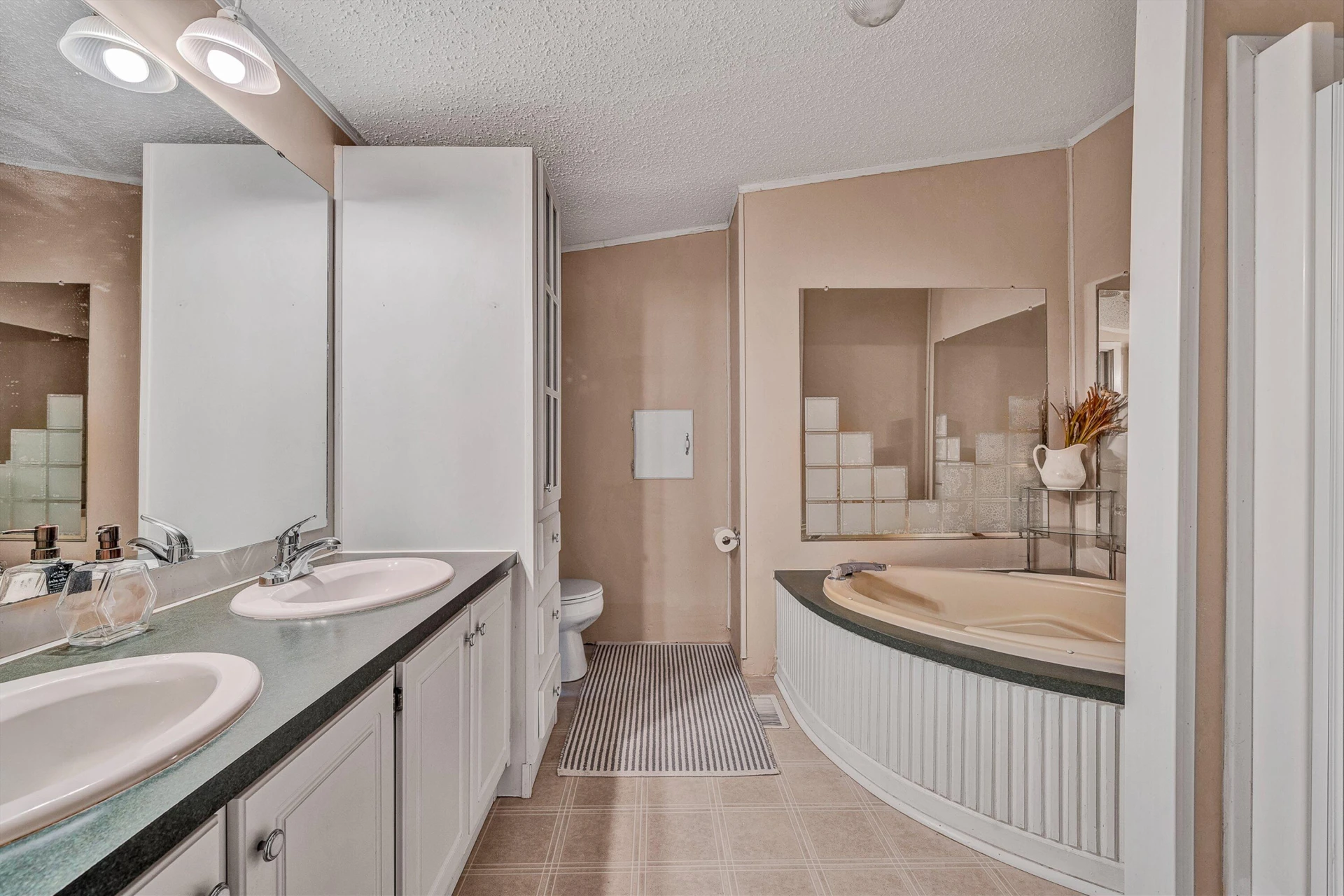 2316 Ridge RD - Photo 19