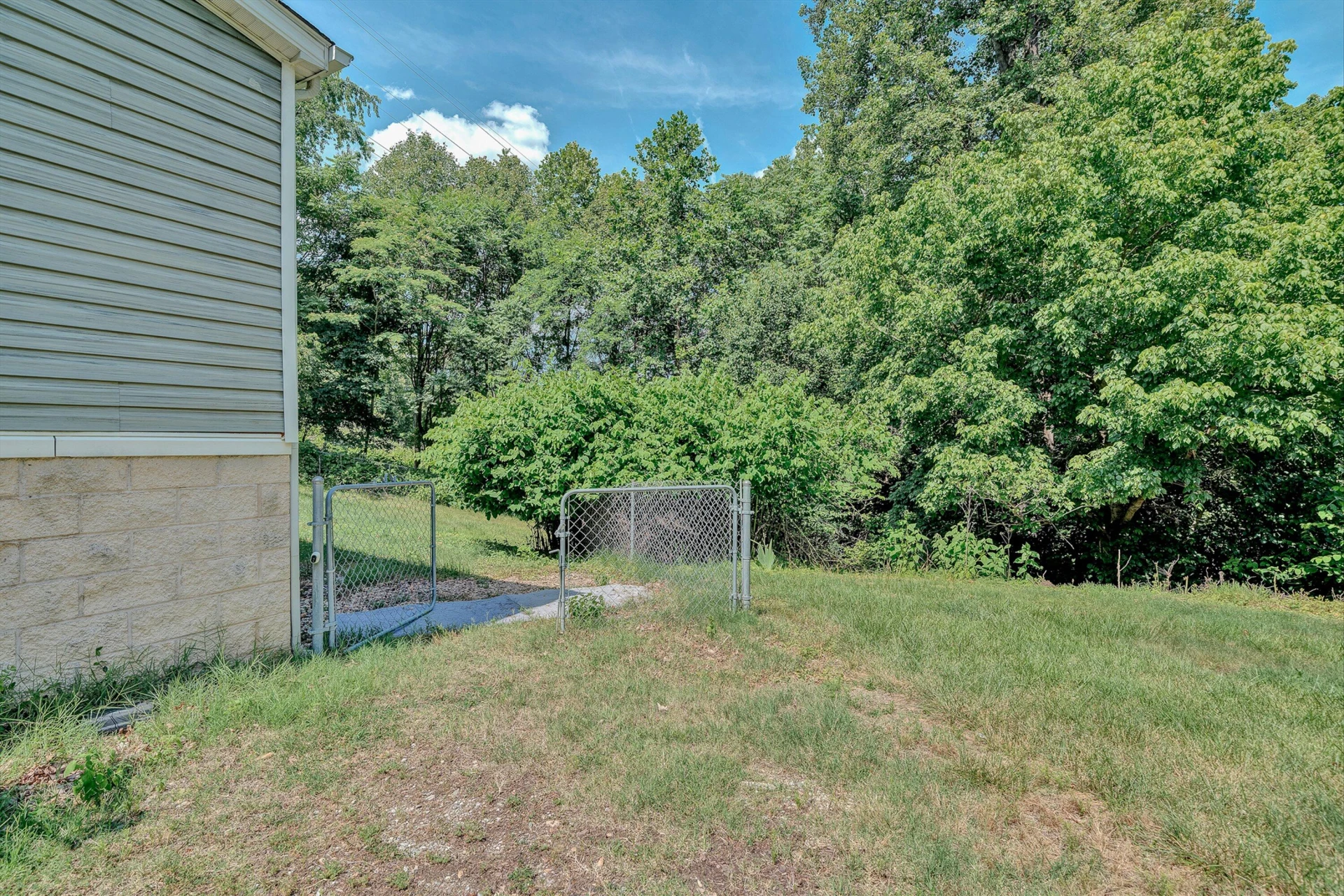 2316 Ridge RD - Photo 25