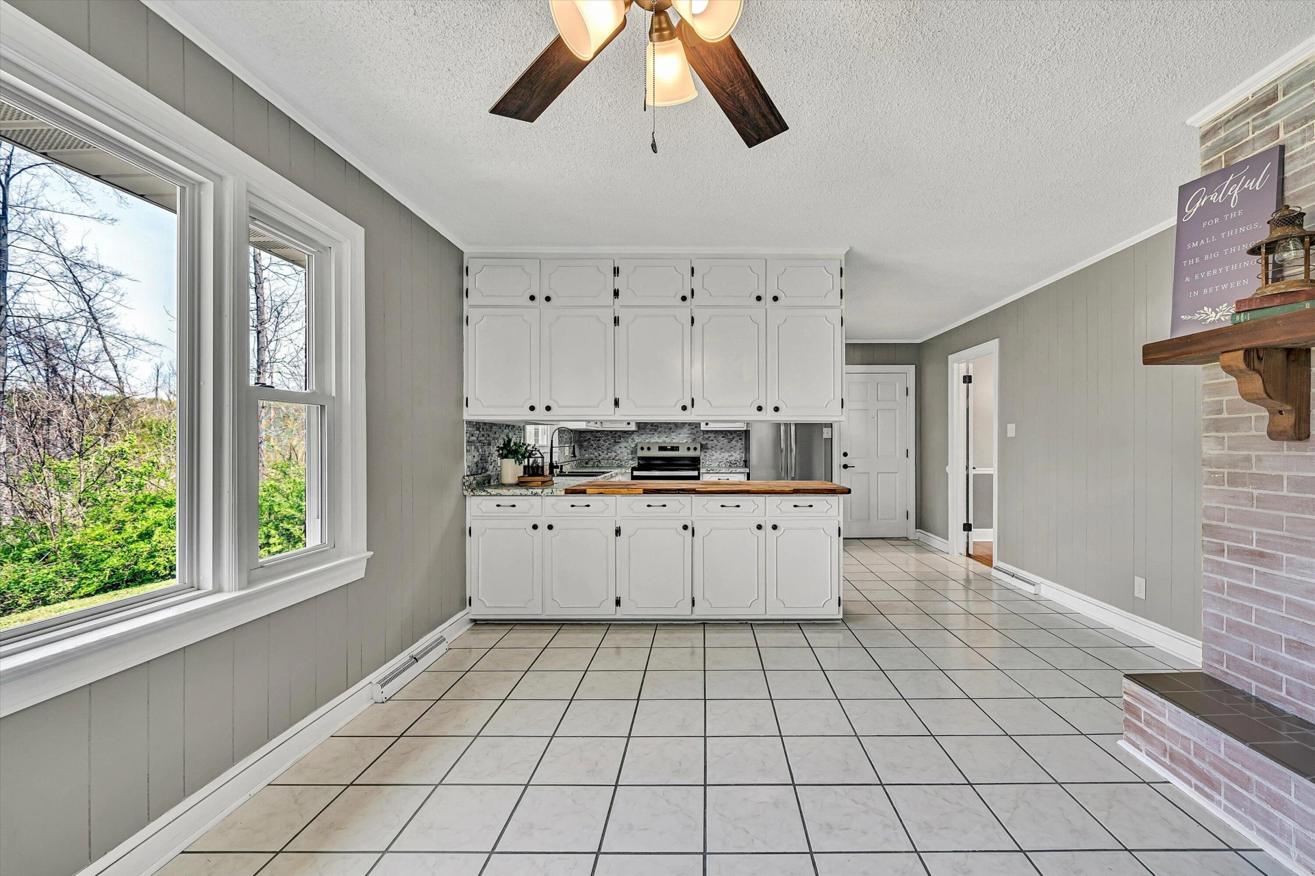731 BASSETT HEIGHTS RD - Photo 13