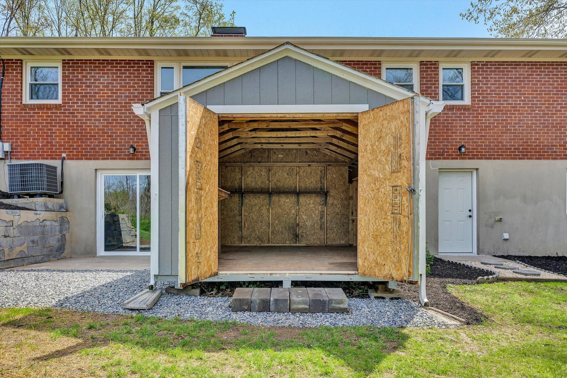 731 BASSETT HEIGHTS RD - Photo 34