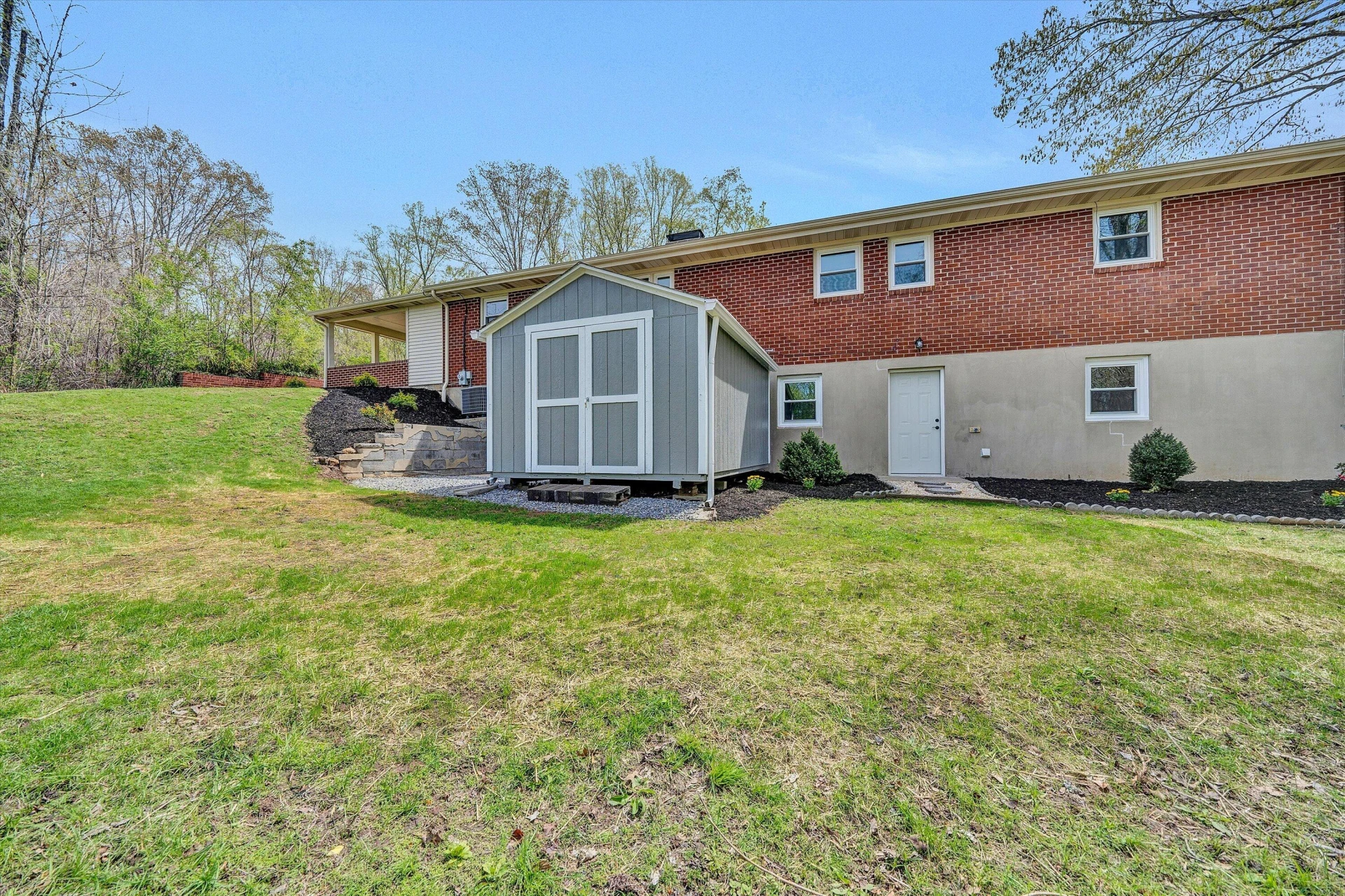 731 BASSETT HEIGHTS RD - Photo 41