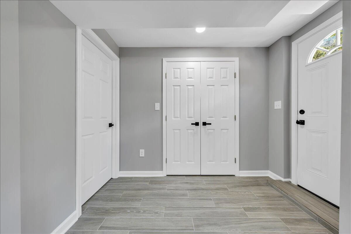 823 Brownwood DR NW - Photo 22
