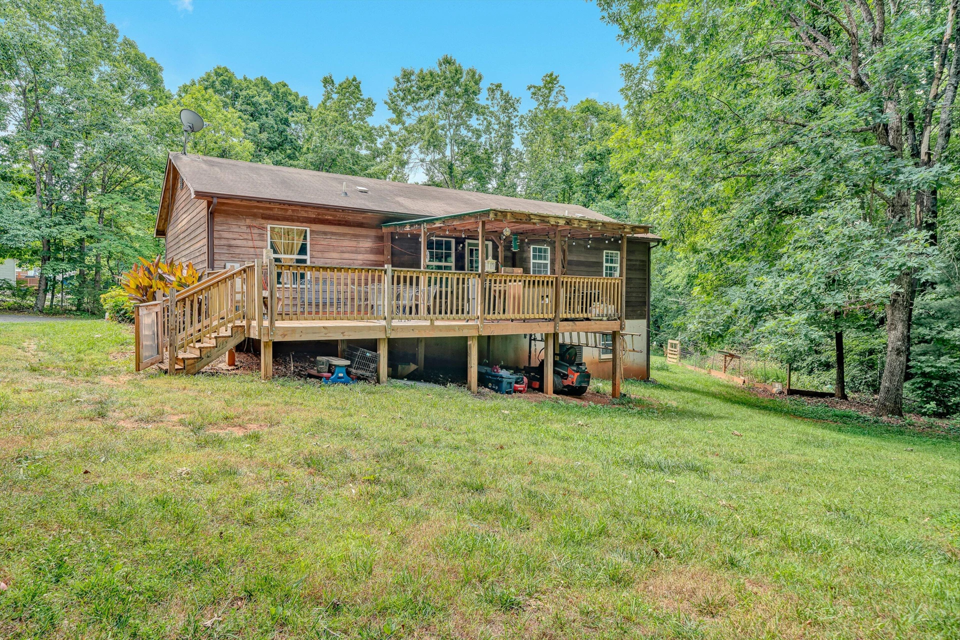 1145 FARMINGTON RD - Photo 28