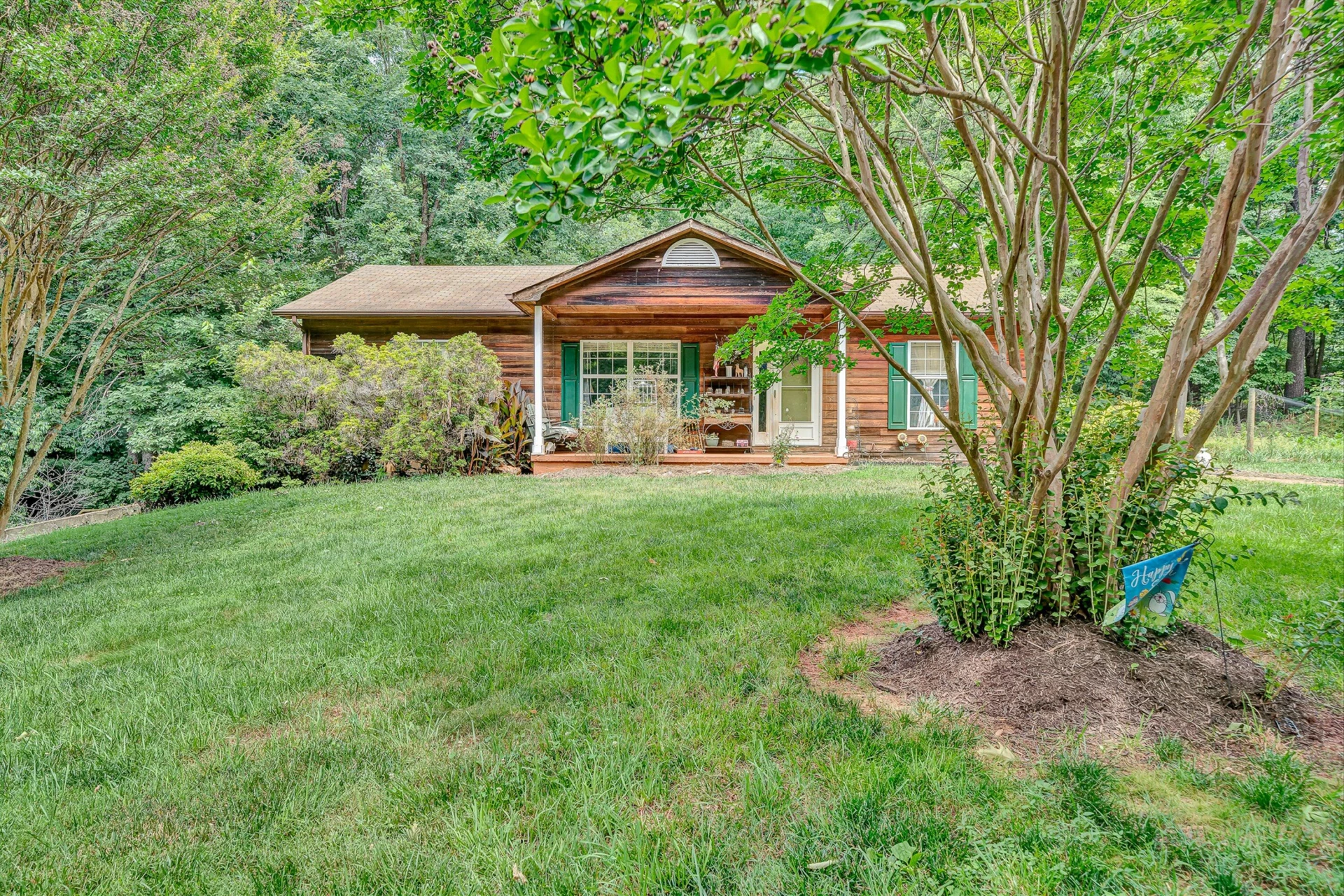 1145 FARMINGTON RD - Photo 32