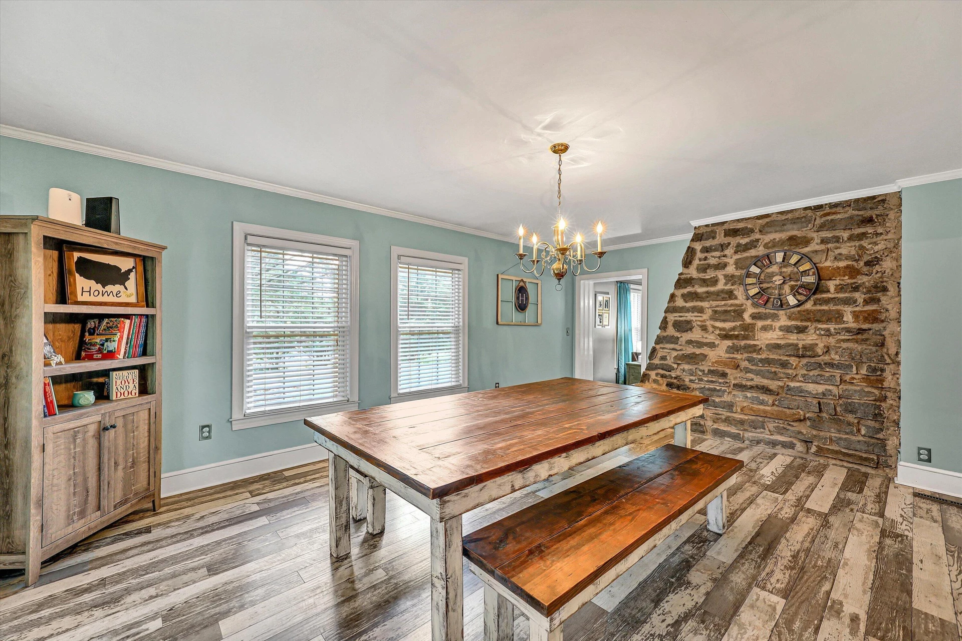 885 S MAIN ST - Photo 18