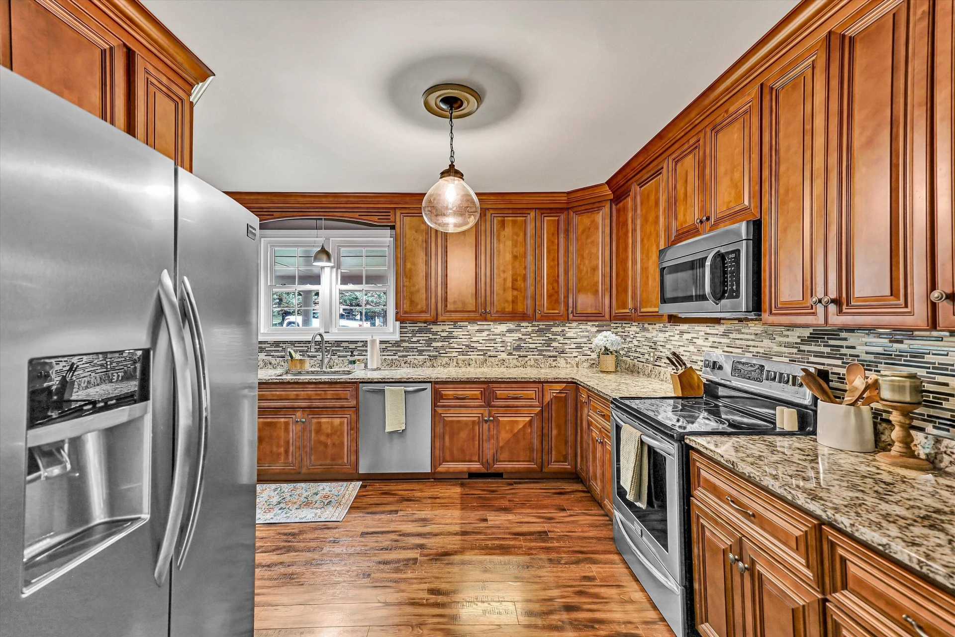 885 S MAIN ST - Photo 25