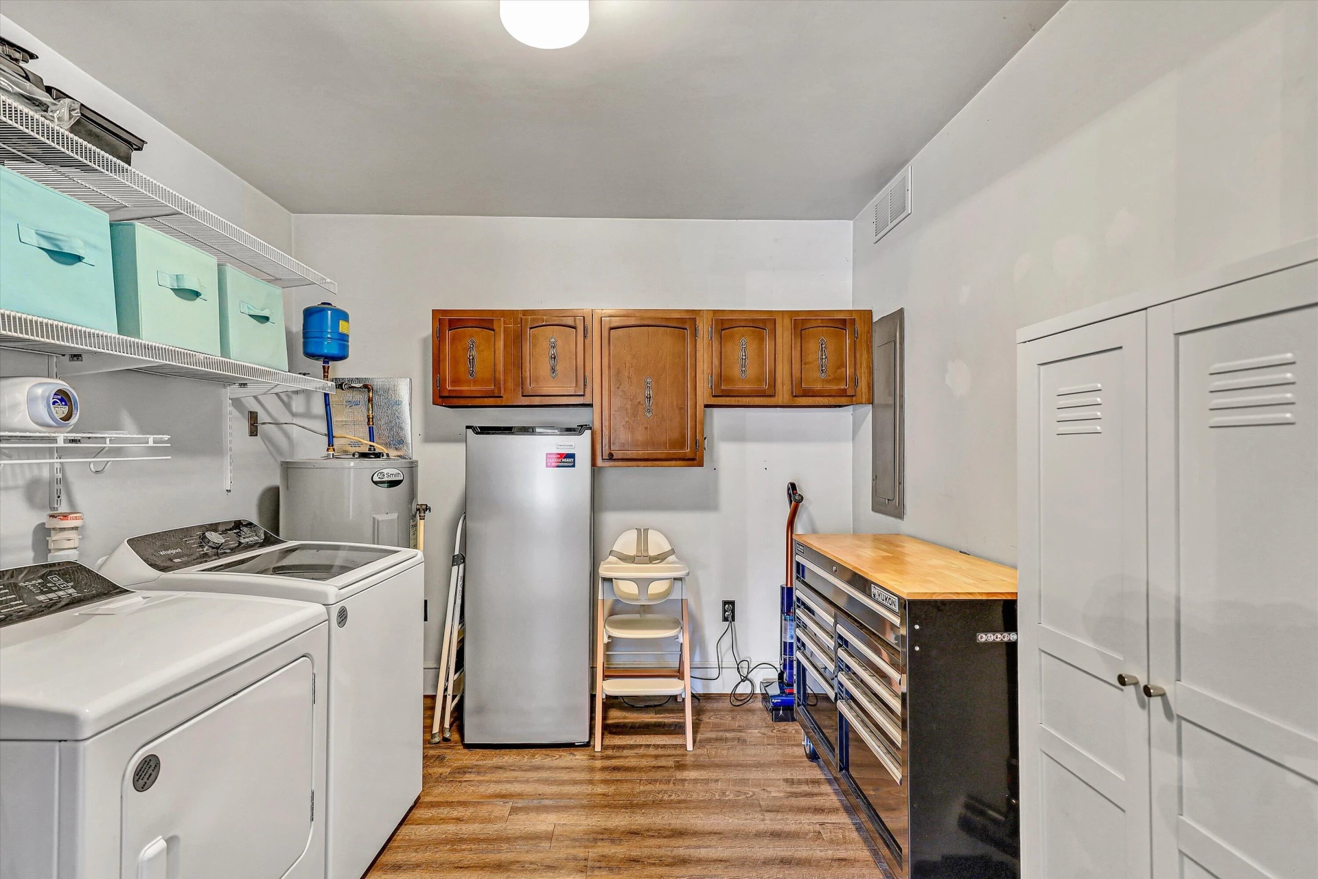 885 S MAIN ST - Photo 27