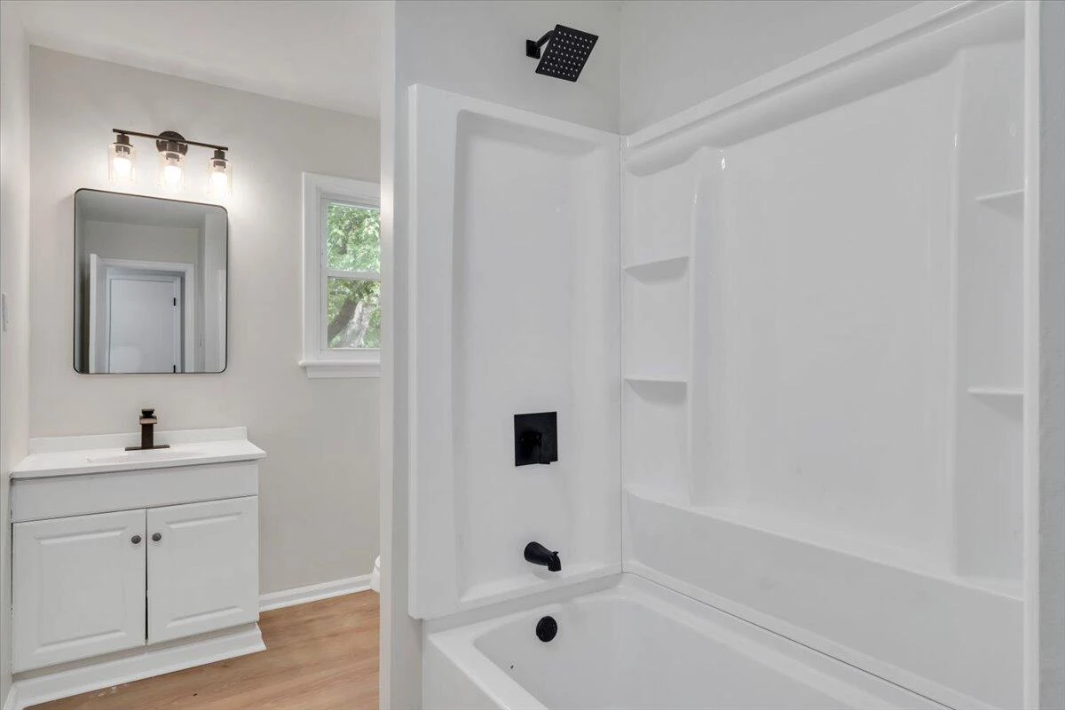 678 E Augusta AVE - Photo 20