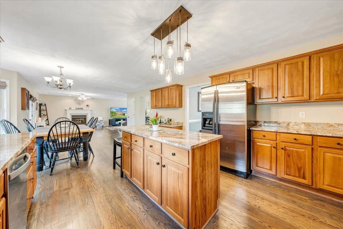 1341 Crutchfield ST - Photo 21