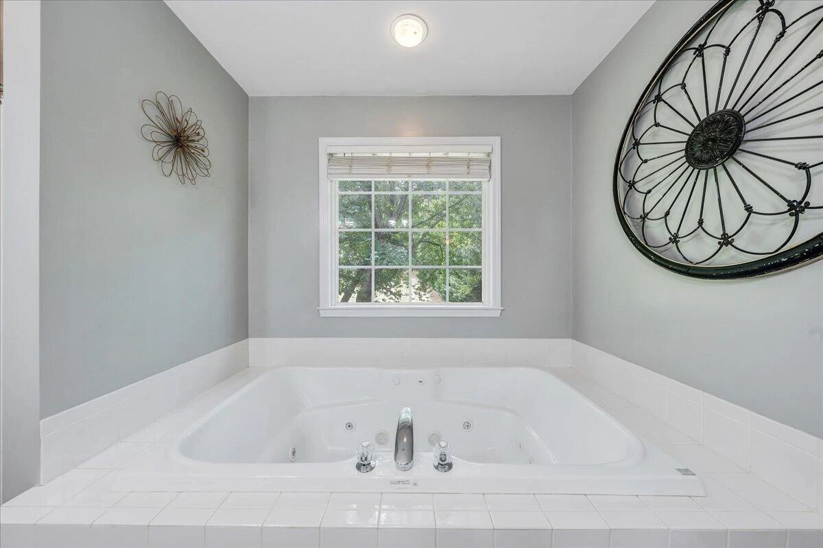 1341 Crutchfield ST - Photo 28