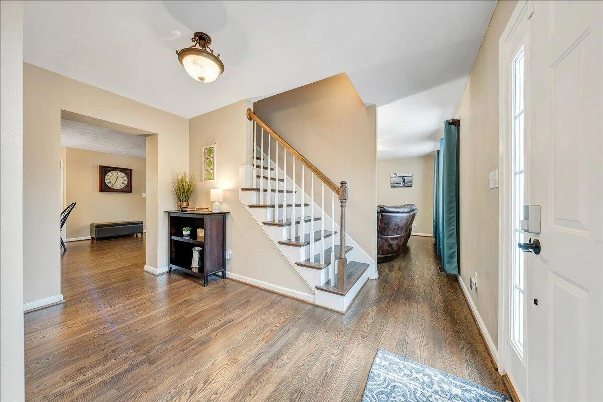1341 Crutchfield ST - Photo 7