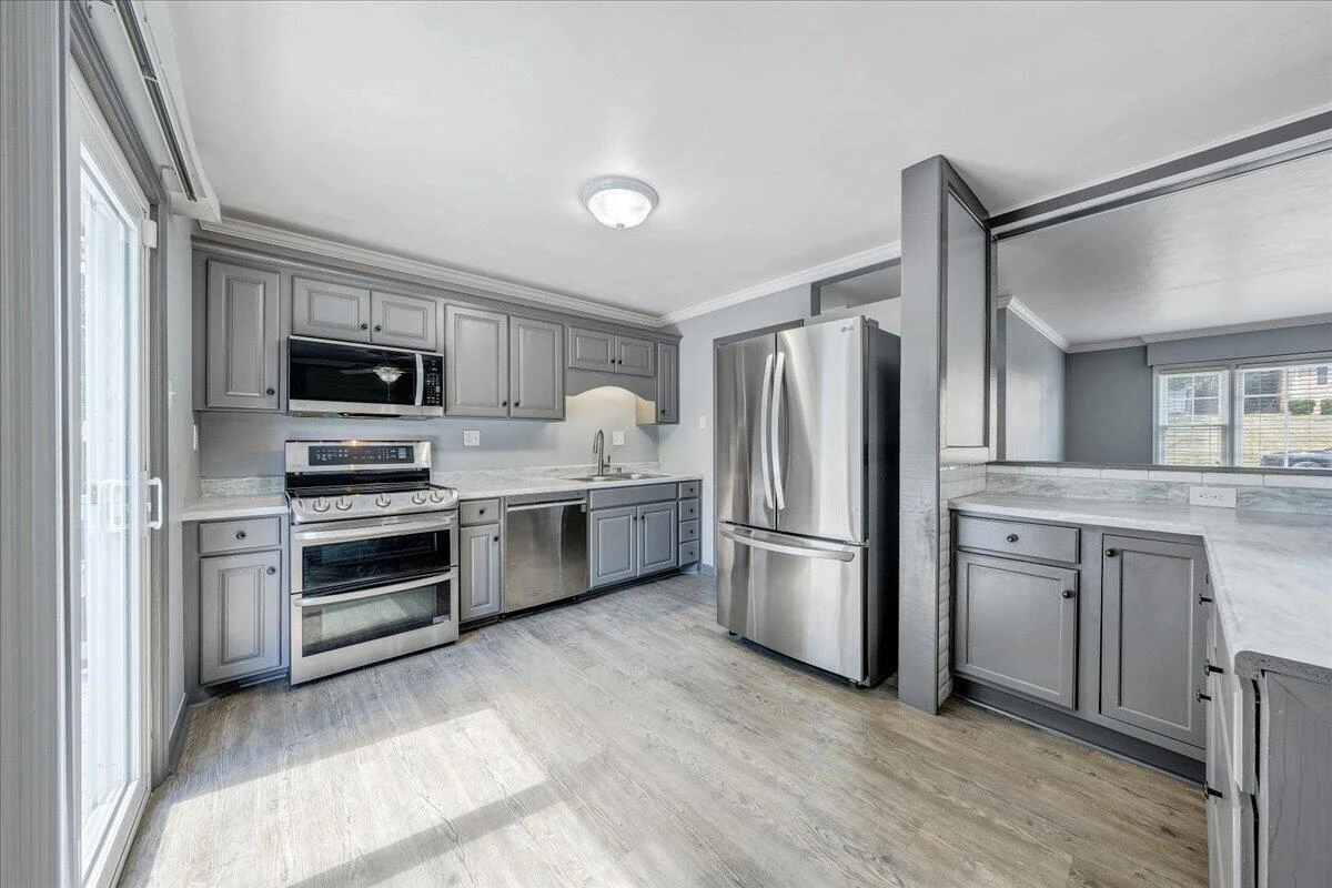 5263 Fordwick DR - Photo 10