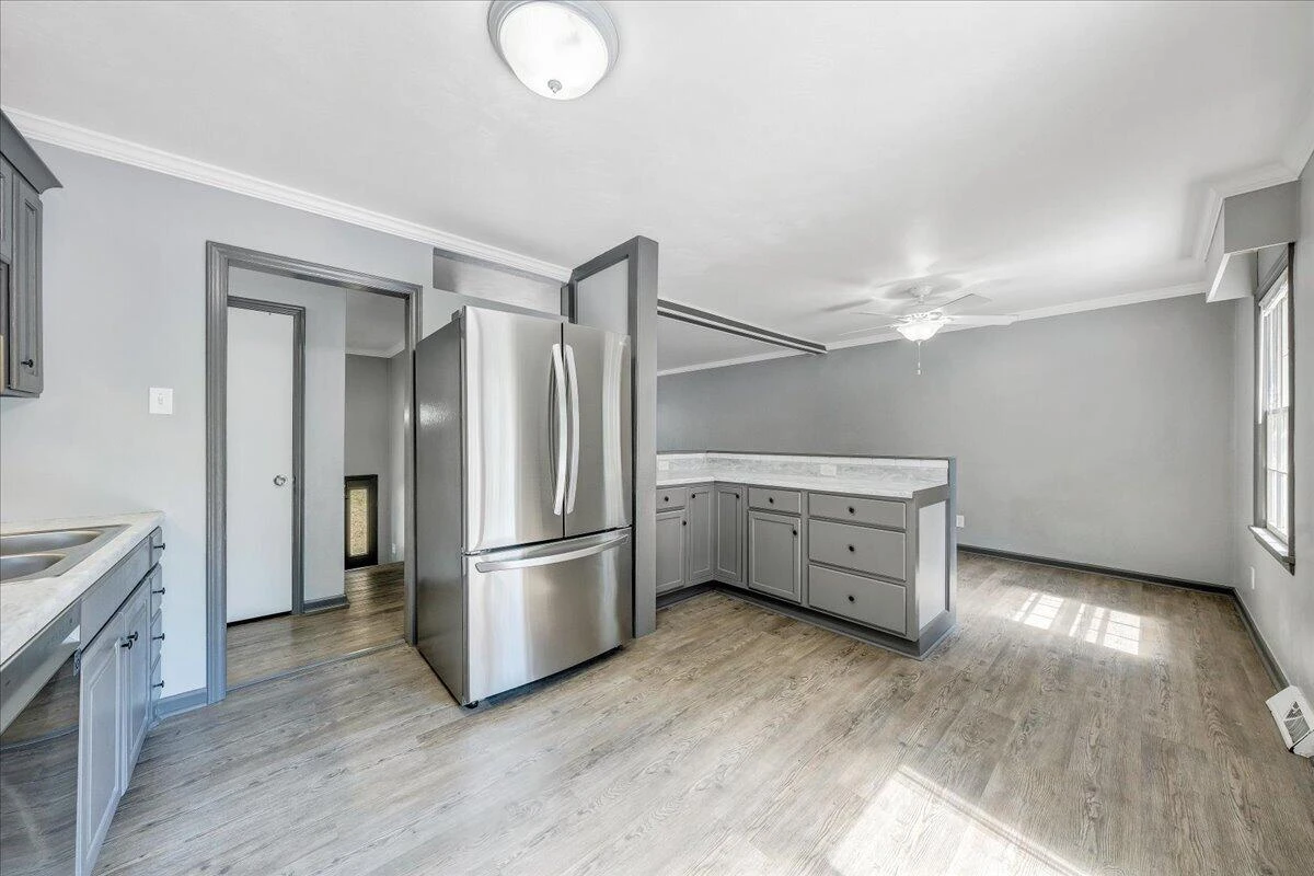 5263 Fordwick DR - Photo 12