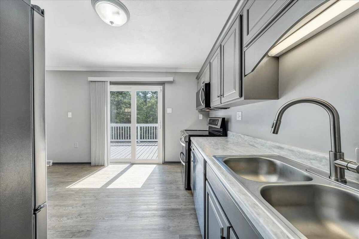 5263 Fordwick DR - Photo 13