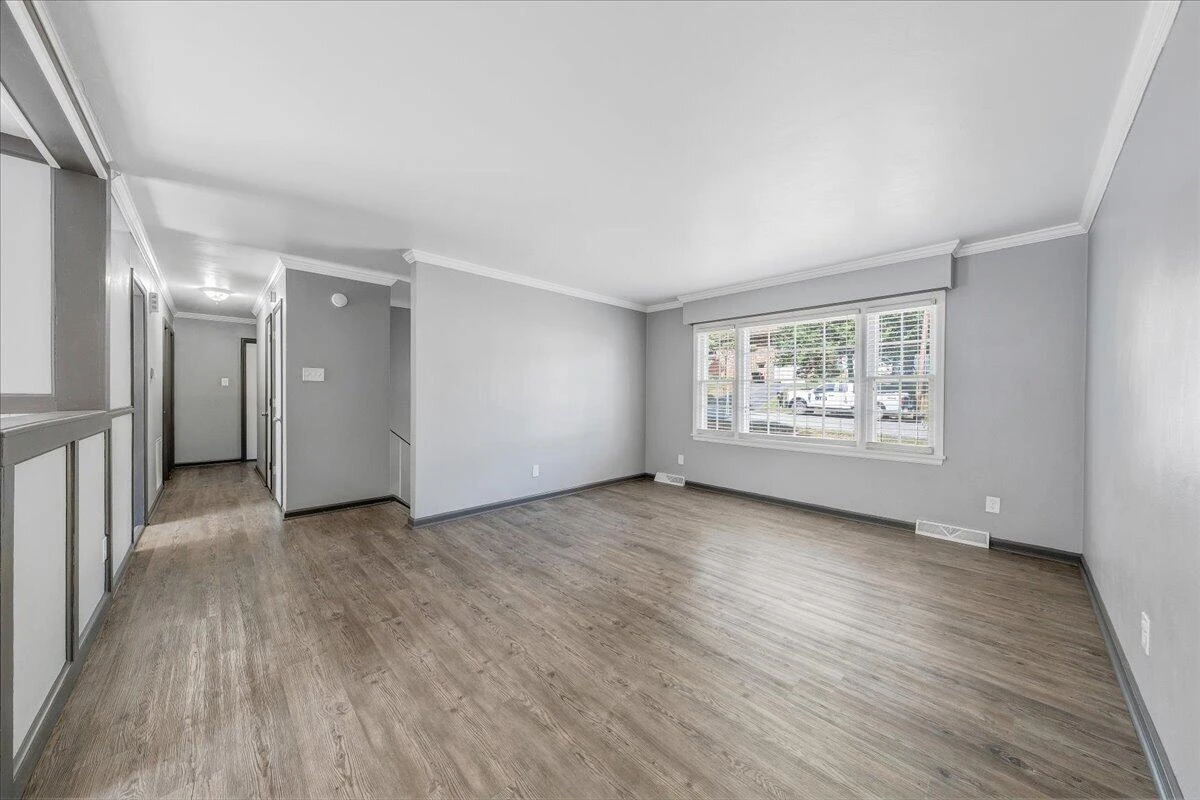 5263 Fordwick DR - Photo 5