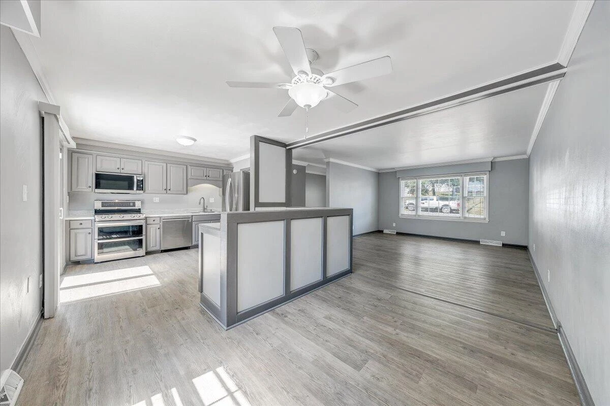 5263 Fordwick DR - Photo 9