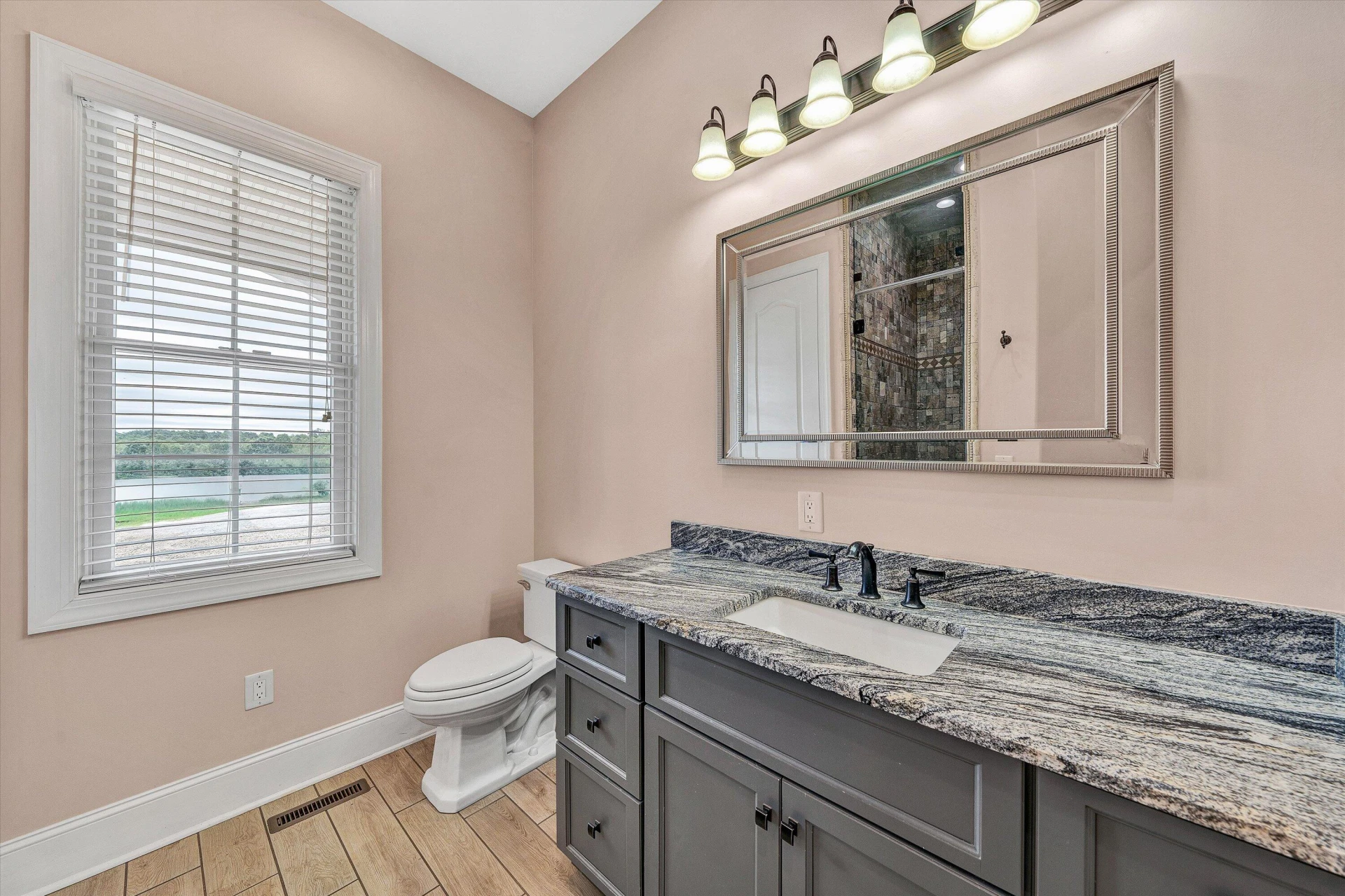 379 Greenhouse RD - Photo 22