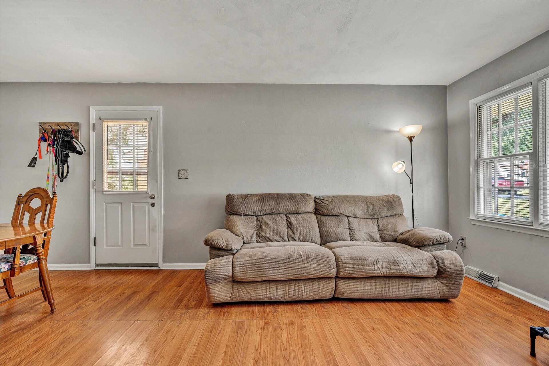 4718 Long Acre DR NE - Photo 6