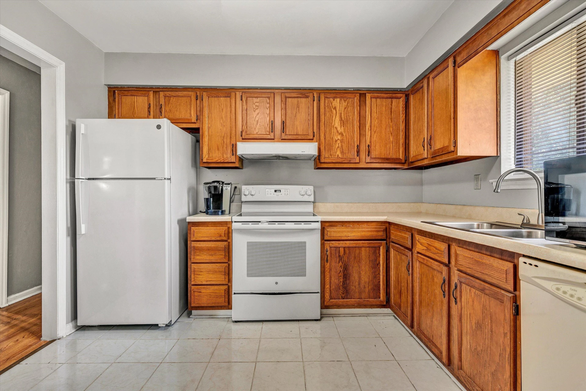 4718 Long Acre DR NE - Photo 9
