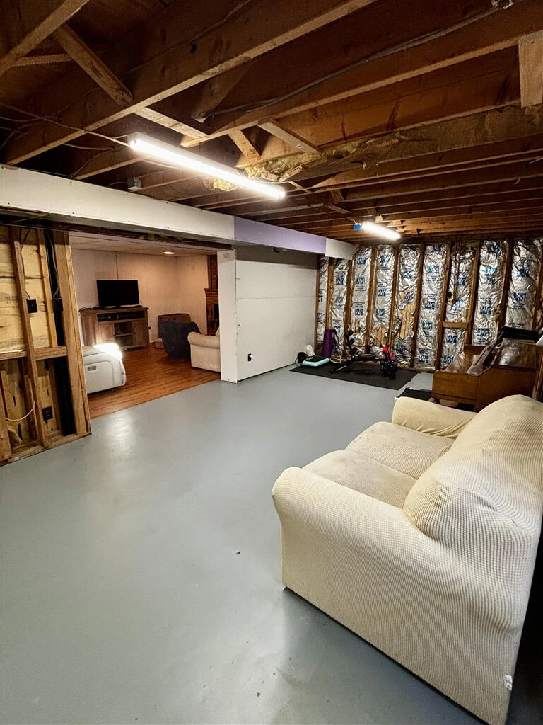 1032 Windy Ridge DR - Photo 17