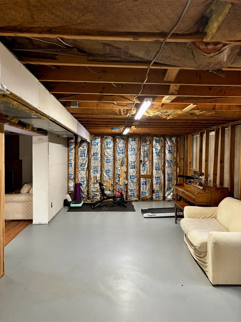 1032 Windy Ridge DR - Photo 18