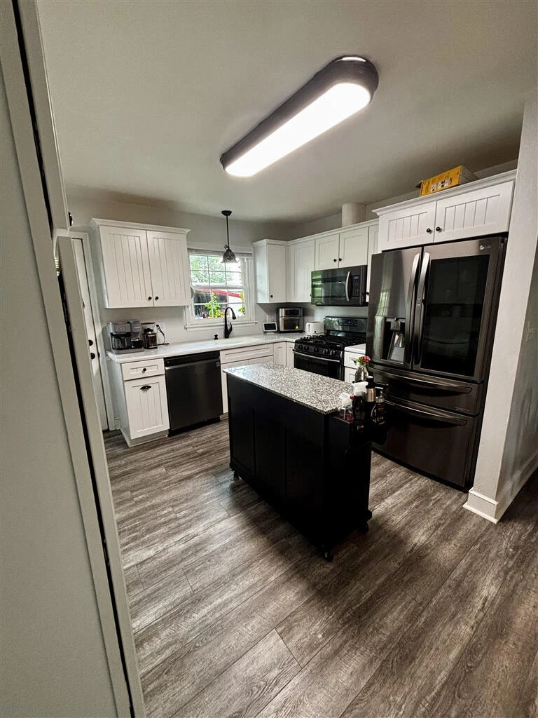 1032 Windy Ridge DR - Photo 8