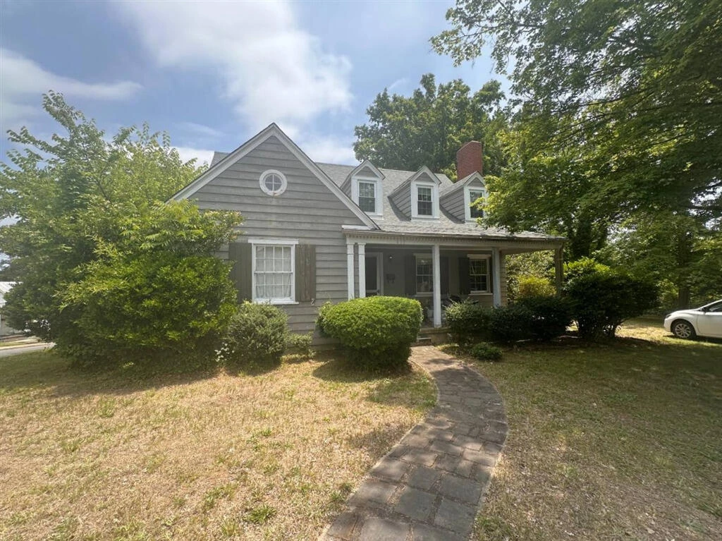 417 Ellyson AVE - Photo 2