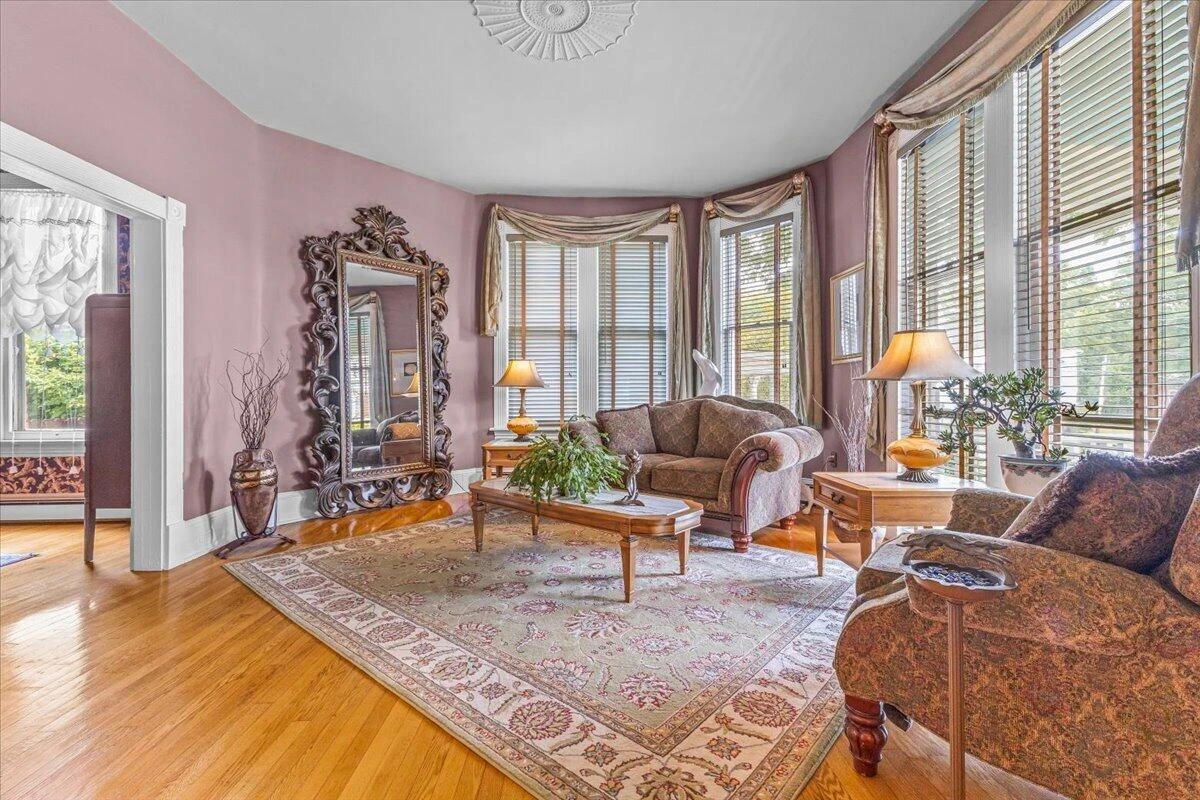 409 Highland AVE SW - Photo 12