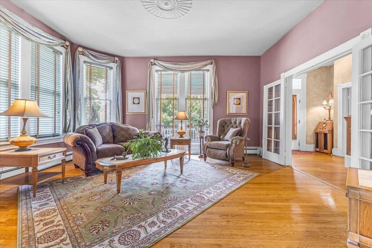 409 Highland AVE SW - Photo 13