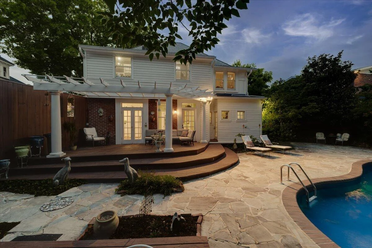 409 Highland AVE SW - Photo 34