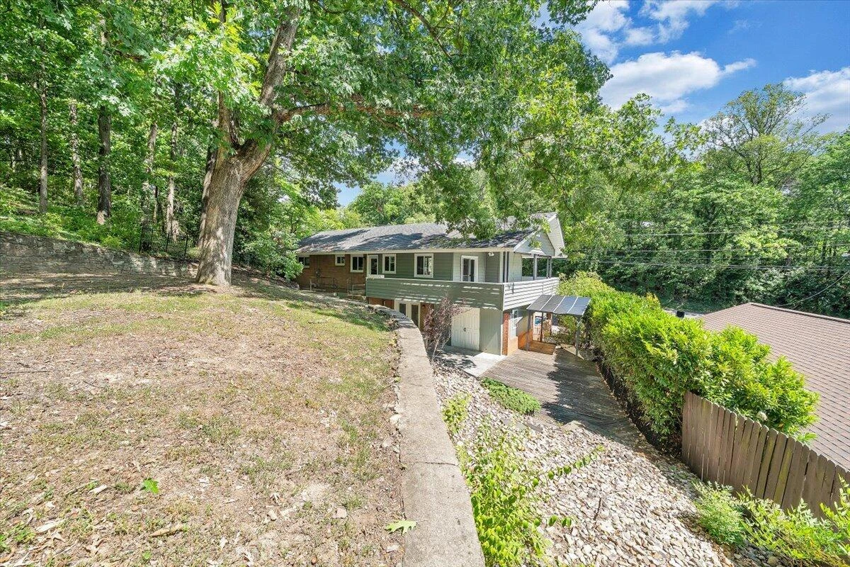 2801 Edgewood ST SW - Photo 40
