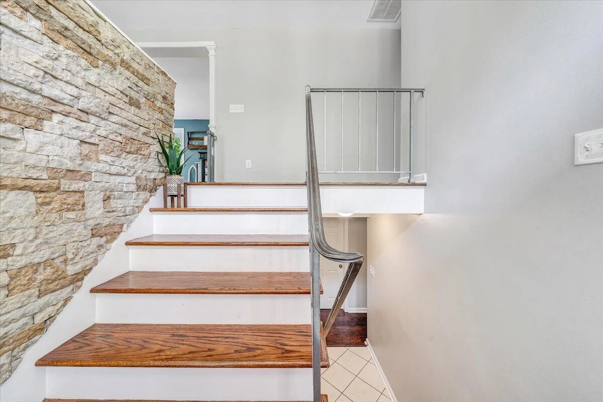 2801 Edgewood ST SW - Photo 49