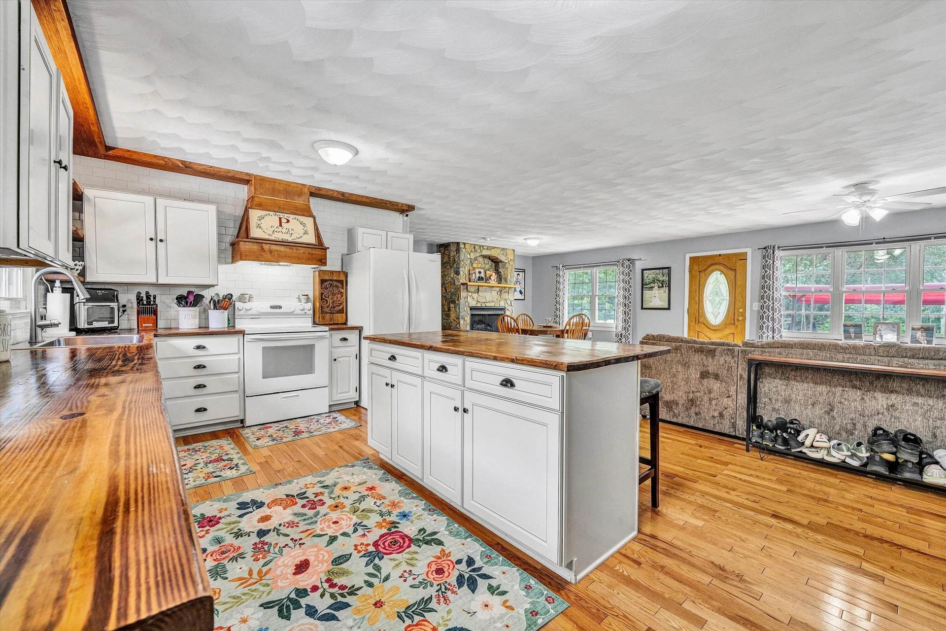 2187 WEBSTER RD - Photo 11