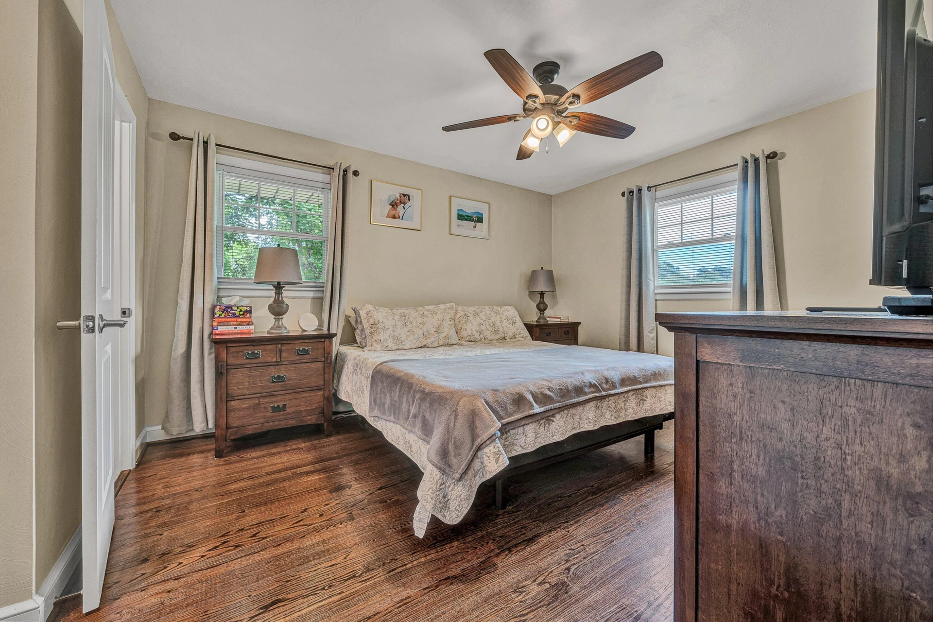 5743 Pine Acres LN - Photo 12