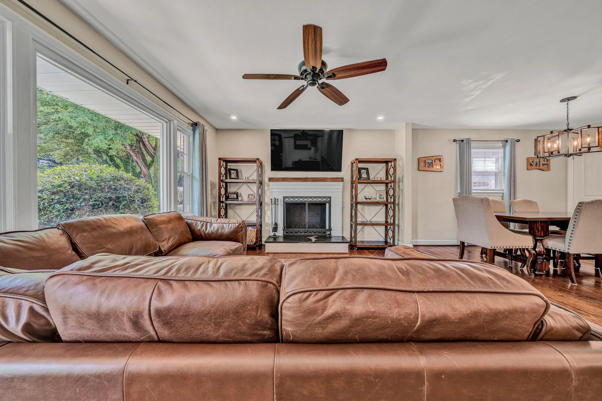 5743 Pine Acres LN - Photo 5