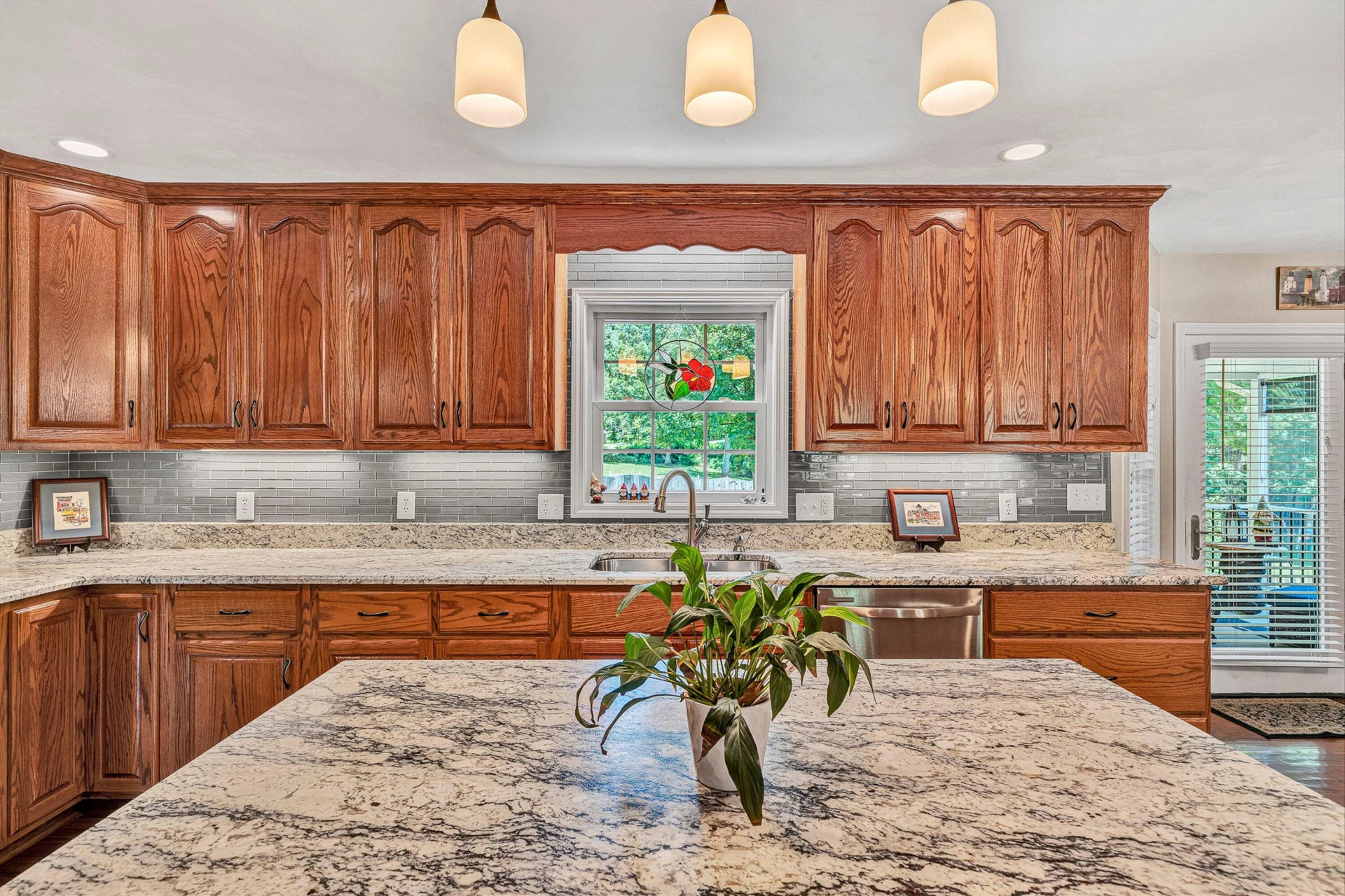 1907 Carleton DR - Photo 14