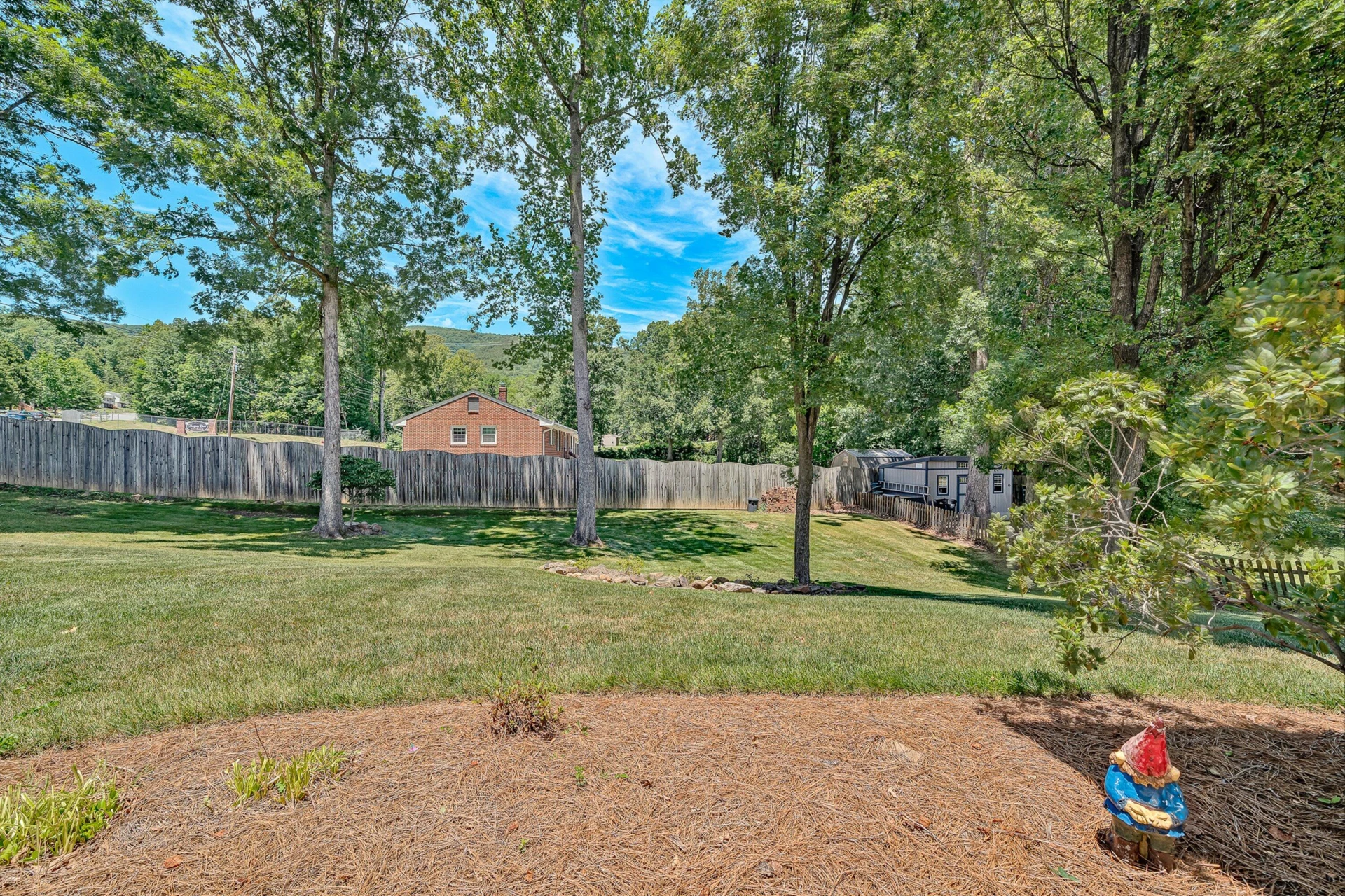 1907 Carleton DR - Photo 40