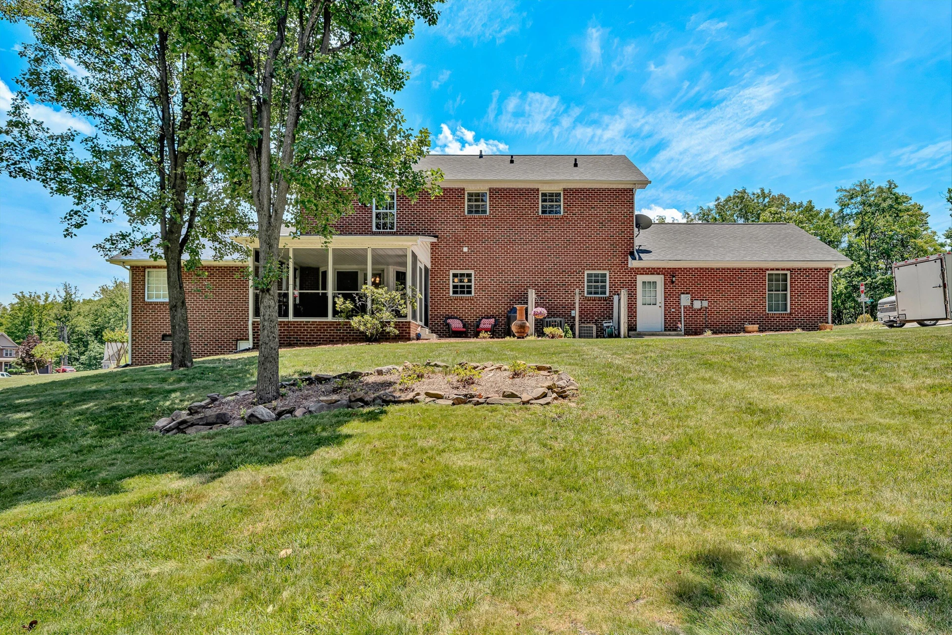 1907 Carleton DR - Photo 43