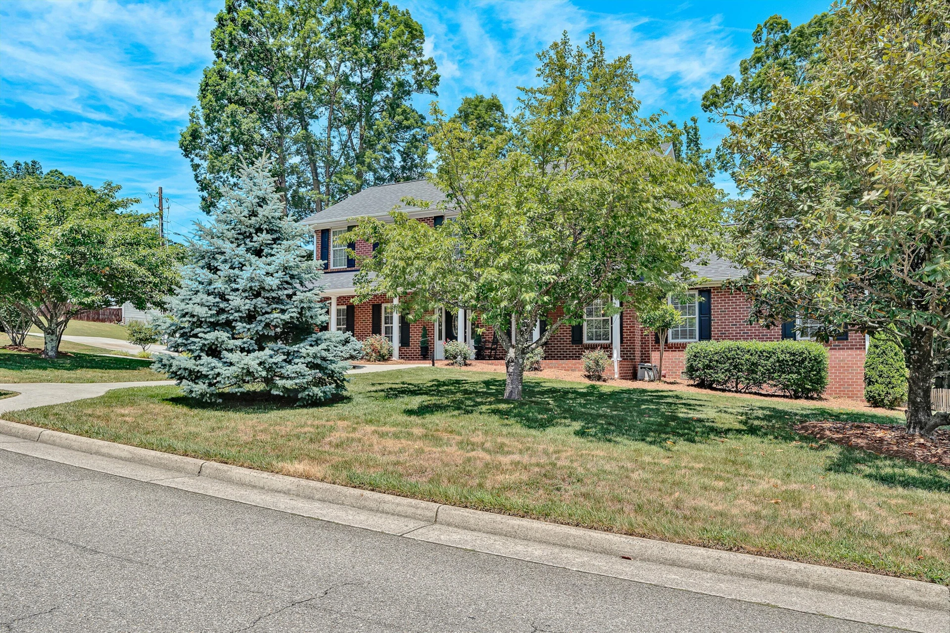 1907 Carleton DR - Photo 5