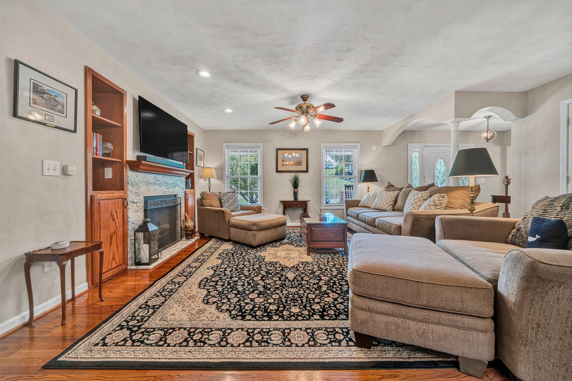 1907 Carleton DR - Photo 9