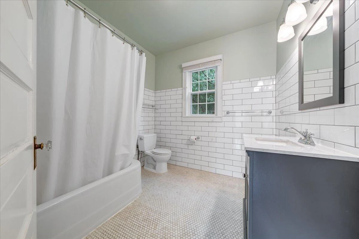72 Bath ST - Photo 35