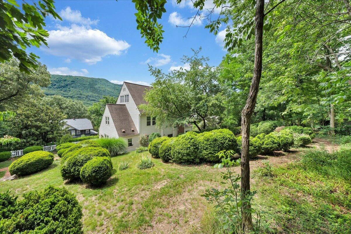 72 Bath ST - Photo 56